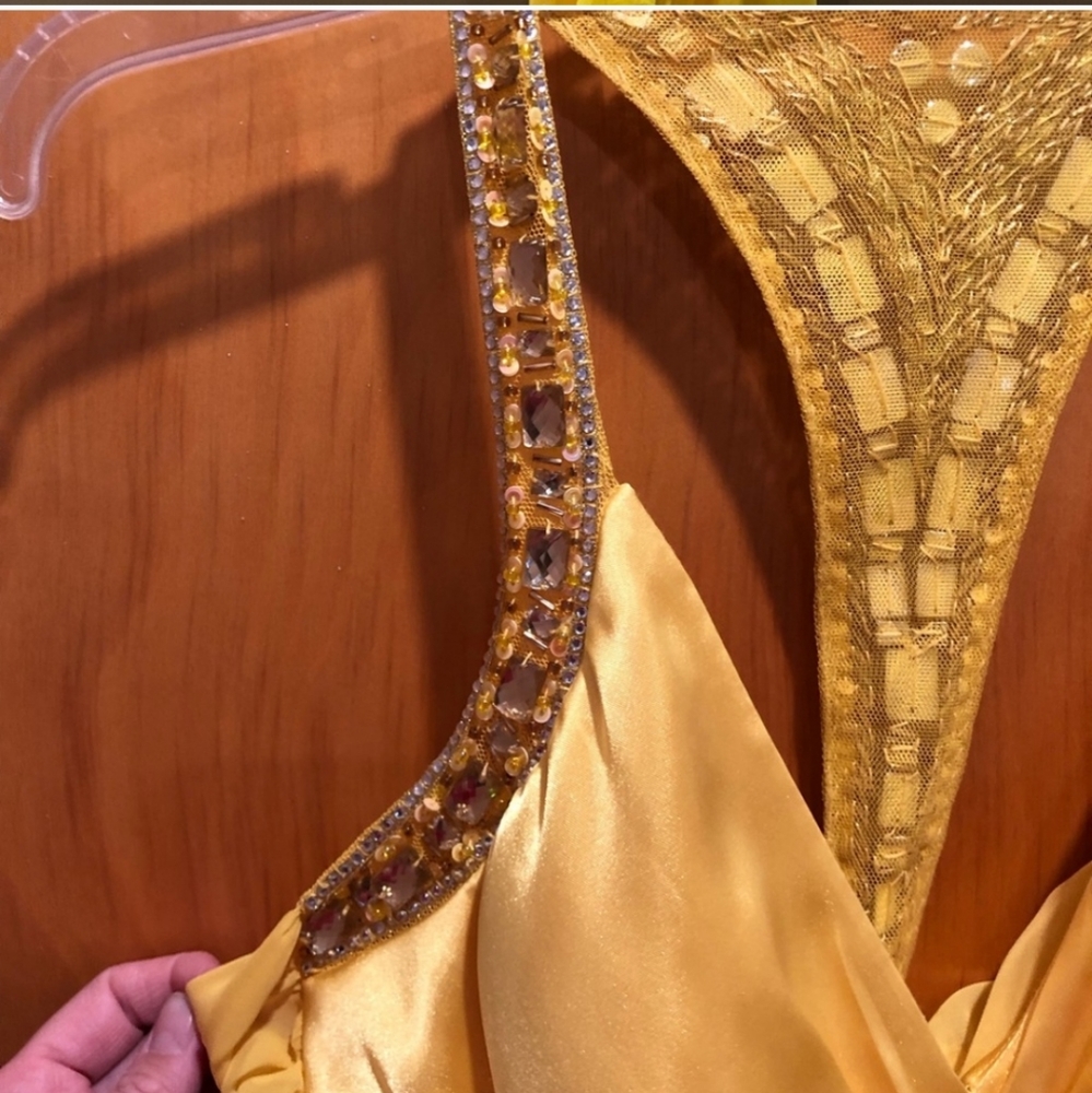 Prom yellow dress